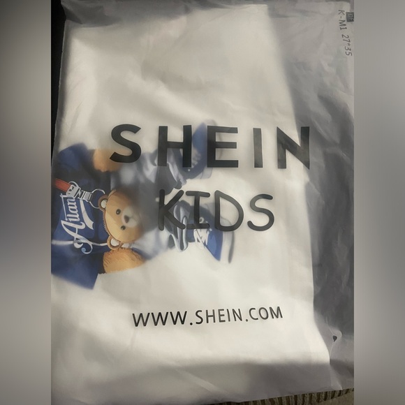 BNIB KIDS CARTOON BEAR TSHIRT SIZE 4 Y - Picture 9 of 11